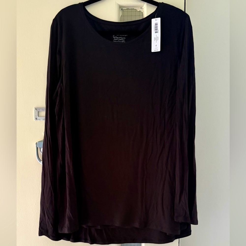 NWT Chico’s Sleeveless Cora Cape Soft and Versatile